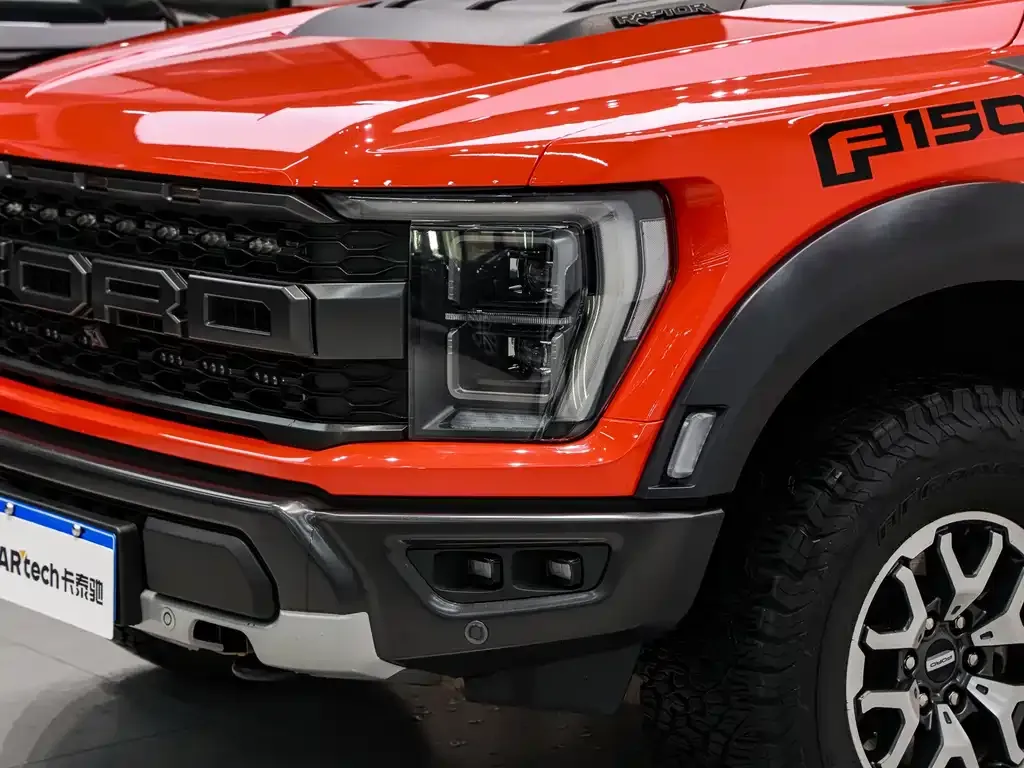 Ford F-150 Raptor — фото 9