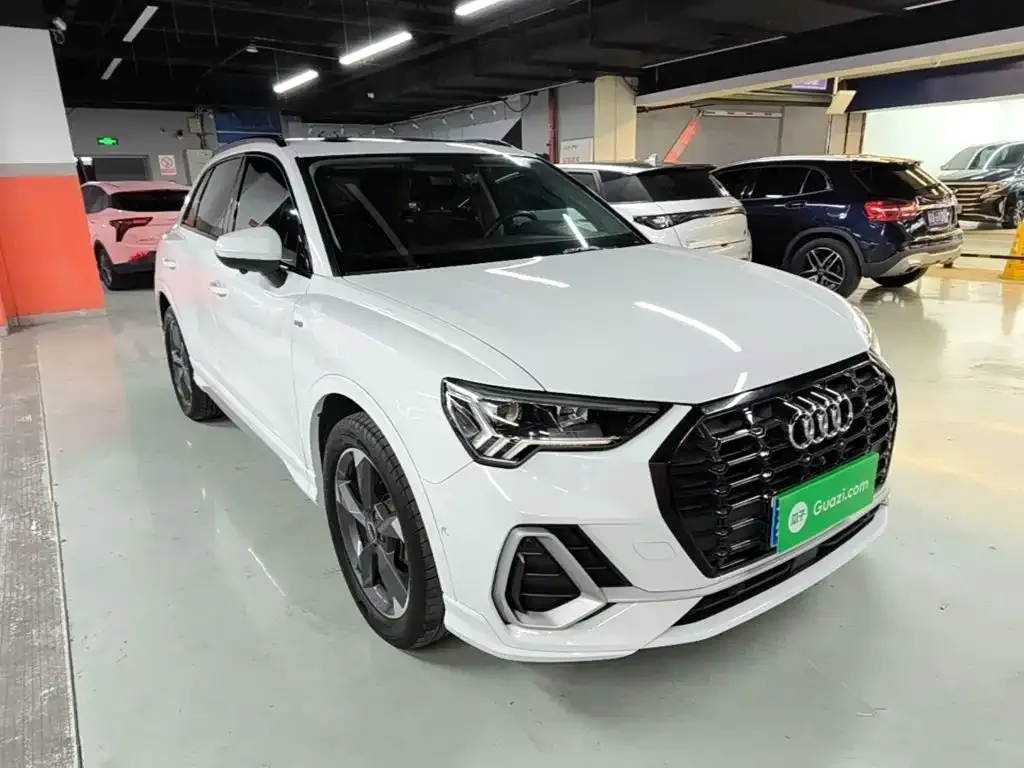 Audi Q3 — фото 4