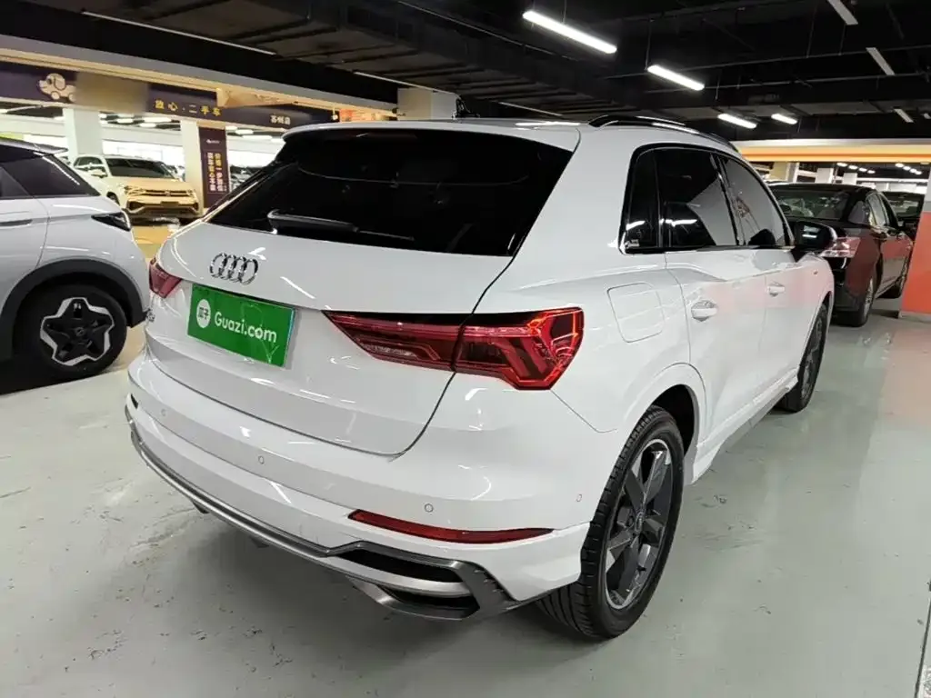 Audi Q3 — фото 5