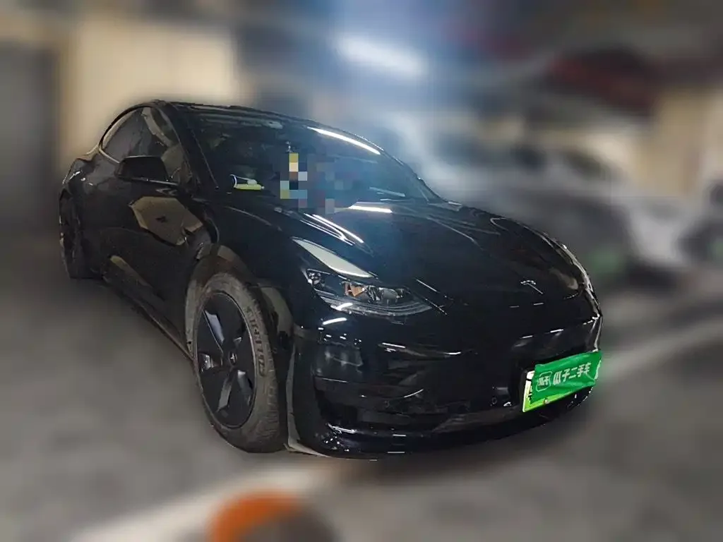 Tesla Model 3 — фото 2
