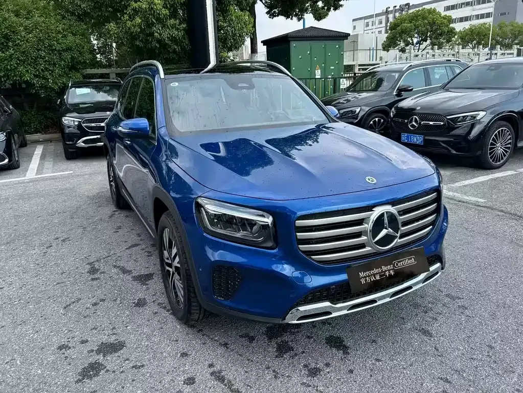 Mercedes-Benz GLB — фото 10