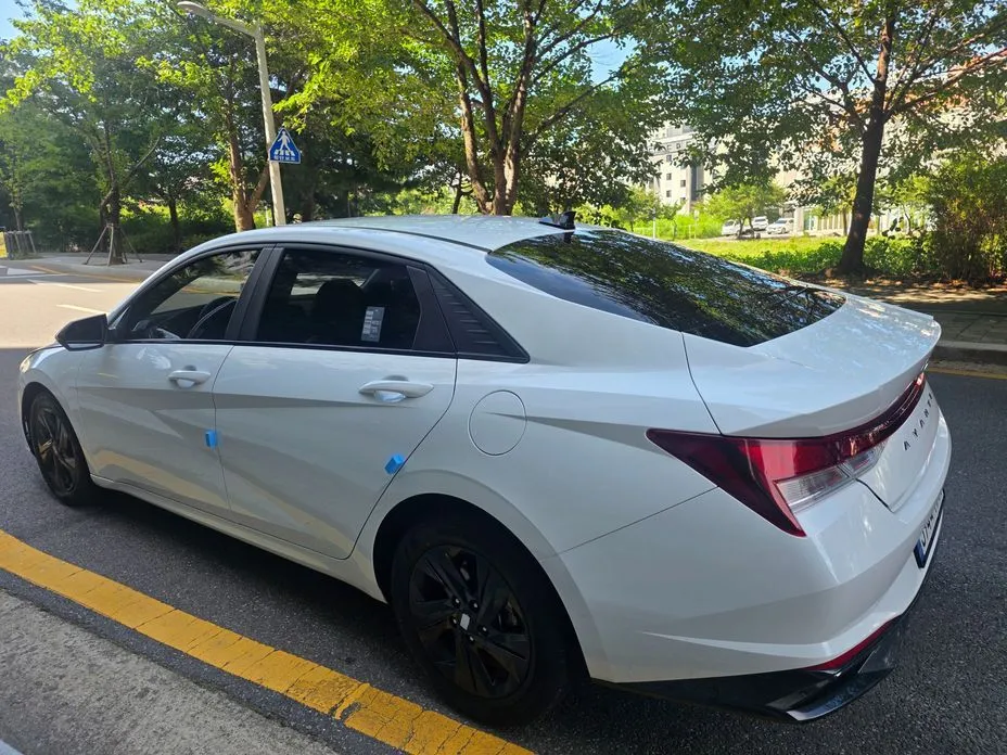 Hyundai AVANTE — фото 4