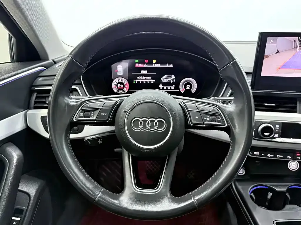 Audi A4L — фото 4