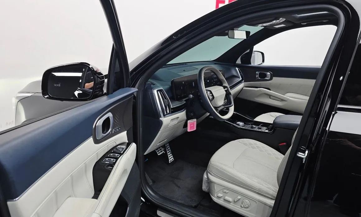 Kia Sorento — фото 10