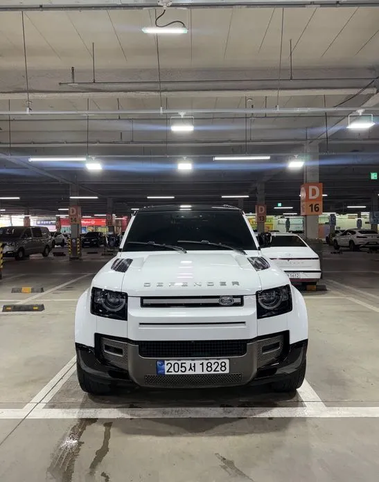 Land Rover Defender — фото 4