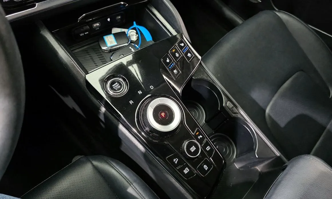 Kia Sportage — фото 9