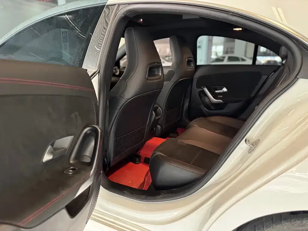 Mercedes-Benz CLA (Import) — фото 3