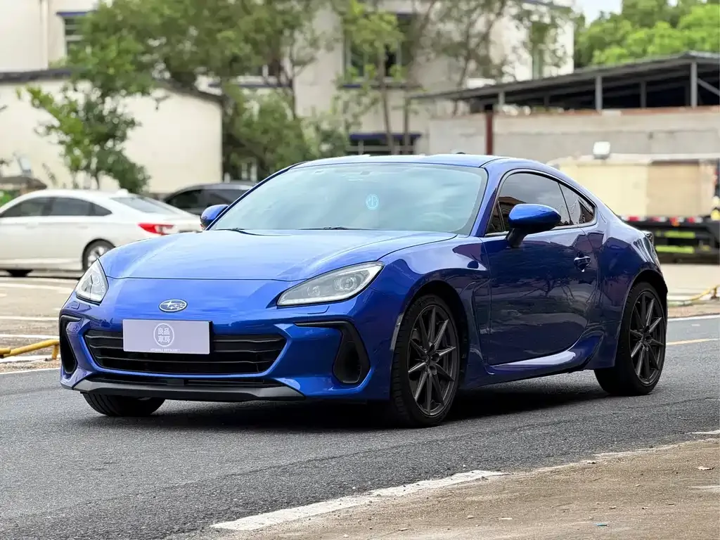 Subaru BRZ — фото 1