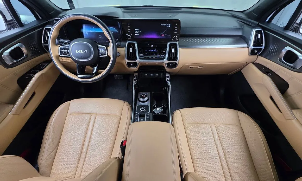 Kia Sorento — фото 4