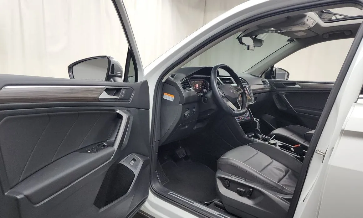 Volkswagen Tiguan — фото 5