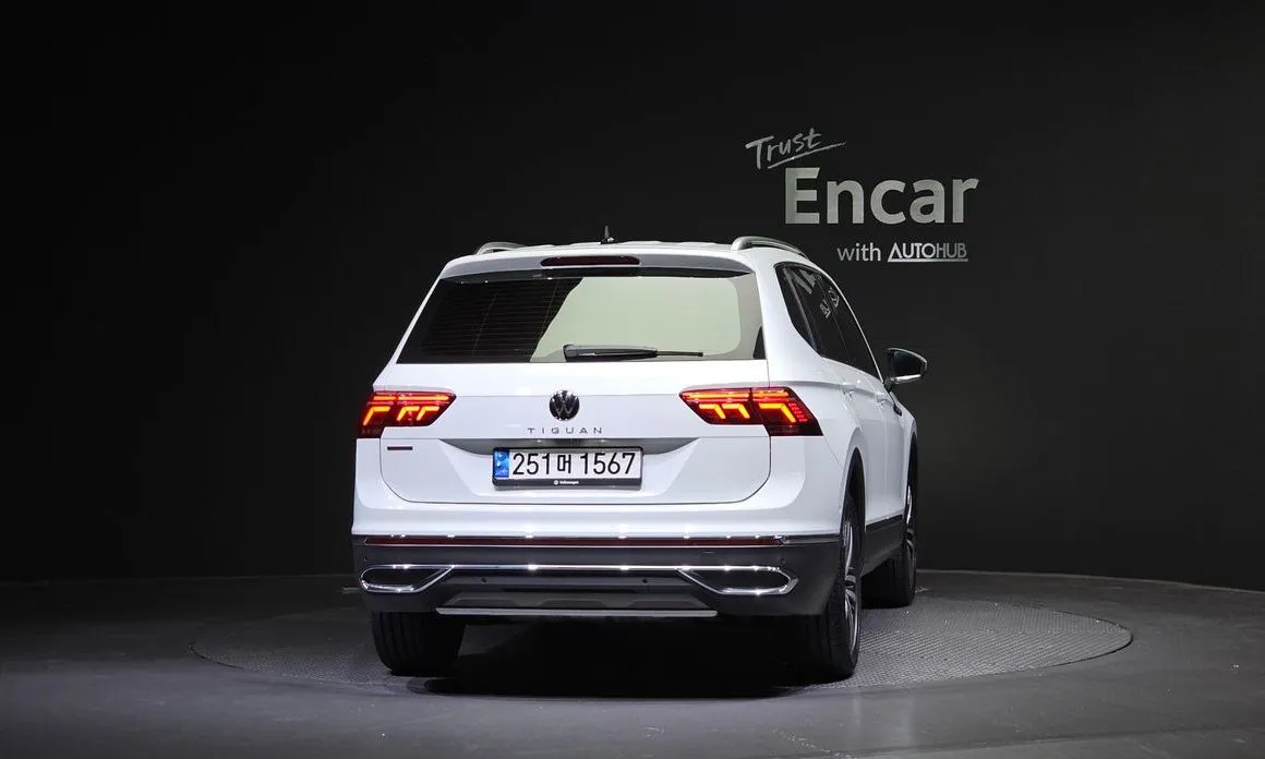 Volkswagen Tiguan — фото 4