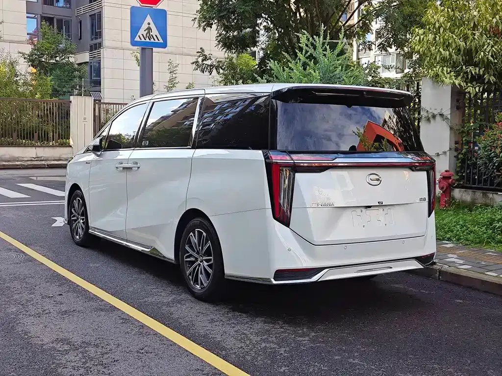 GAC Motor Trumpchi M8 — фото 2