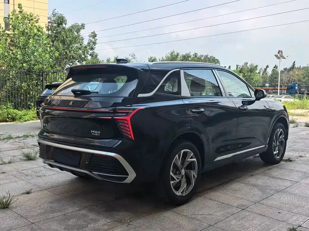 Hongqi HS3 PHEV — фото 6