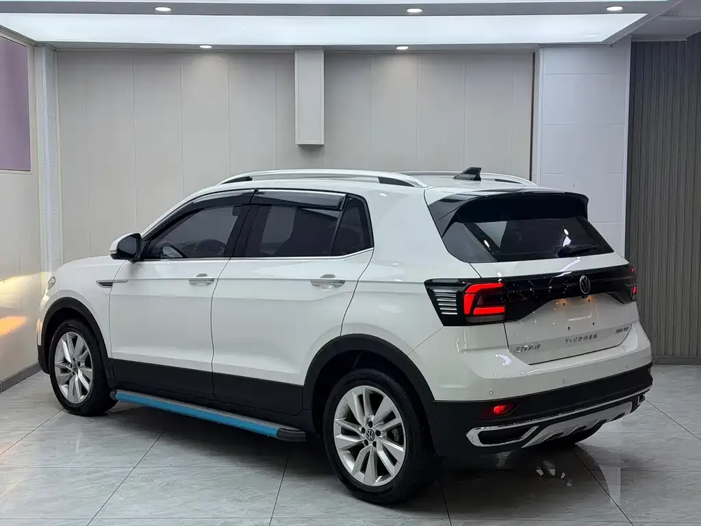 Volkswagen T-Cross — фото 3
