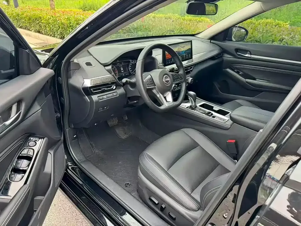 Nissan Teana — фото 3