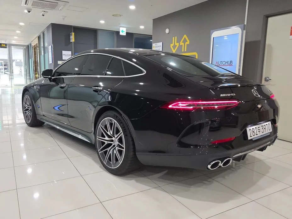 Mercedes-Benz AMG GT — фото 7
