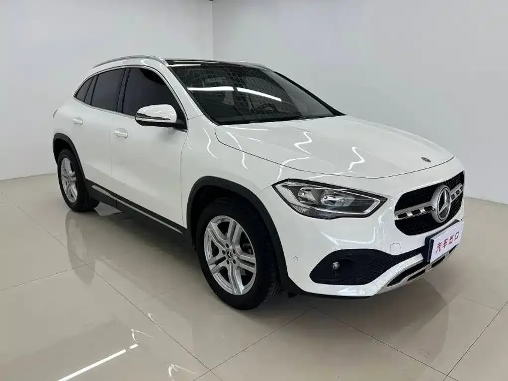 Mercedes-Benz GLA — фото 4