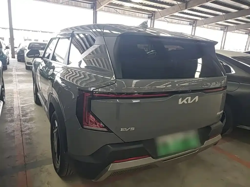 Kia EV5 — фото 10
