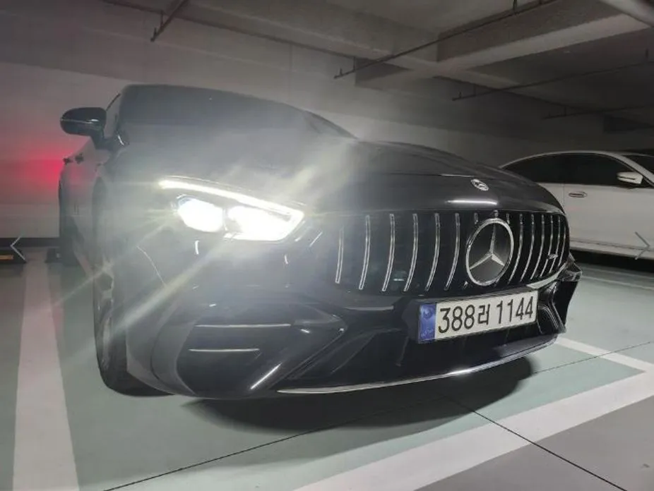 Mercedes-Benz AMG GT — фото 1