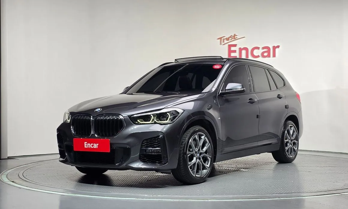 BMW X1 — фото 1