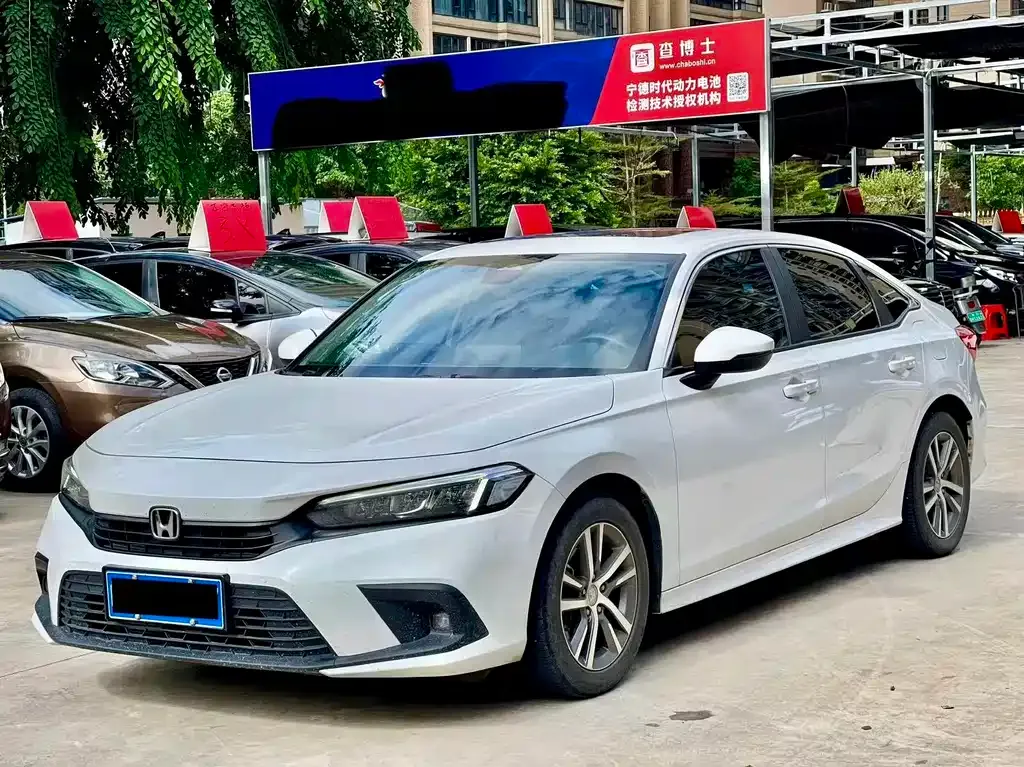 Honda Civic — фото 1