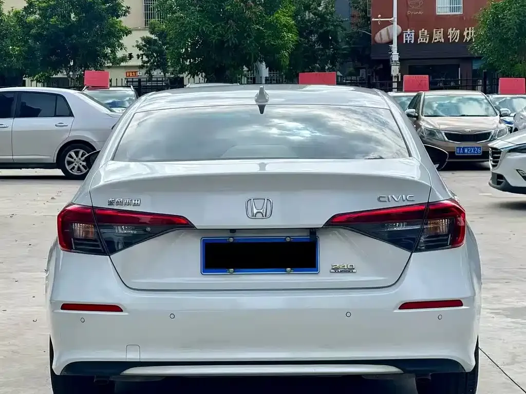 Honda Civic — фото 9