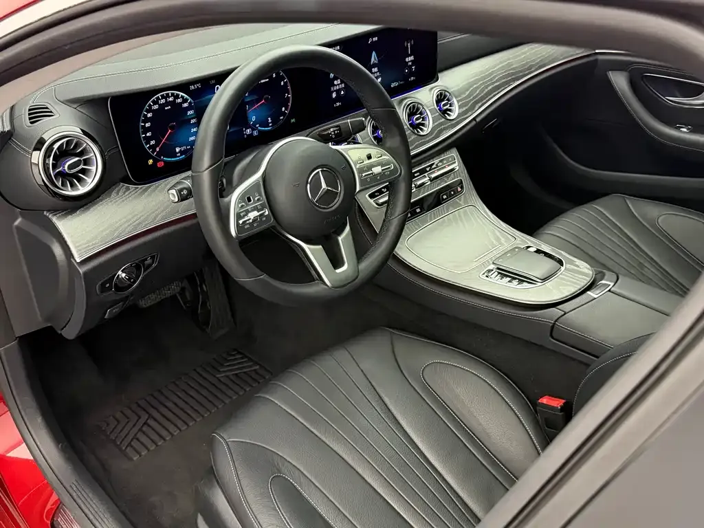 Mercedes-Benz CLS — фото 3