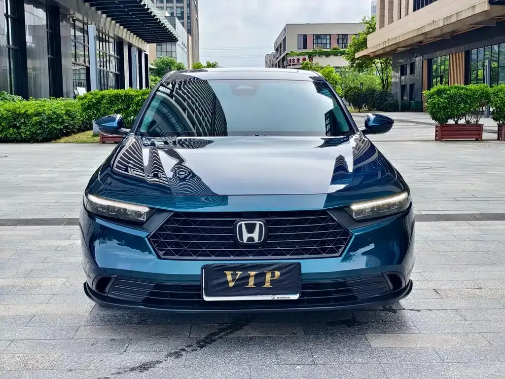 Honda Accord — фото 6