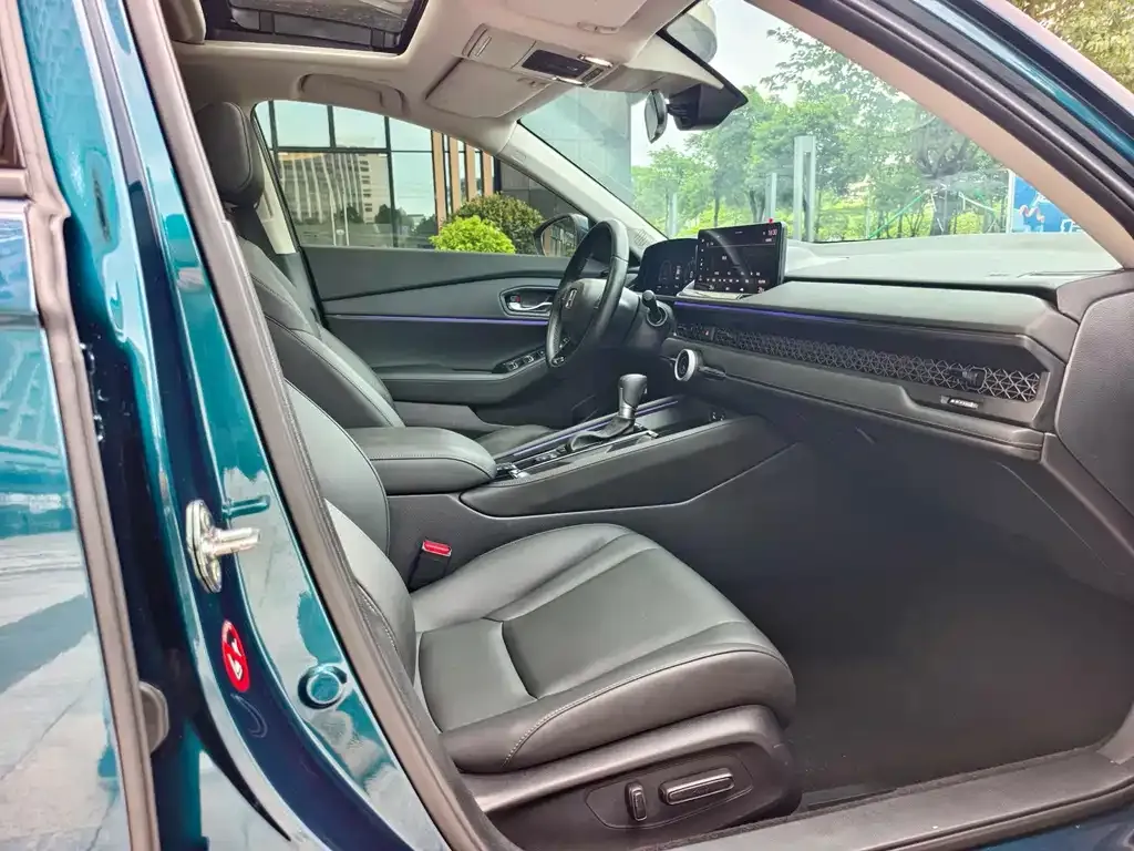 Honda Accord — фото 4