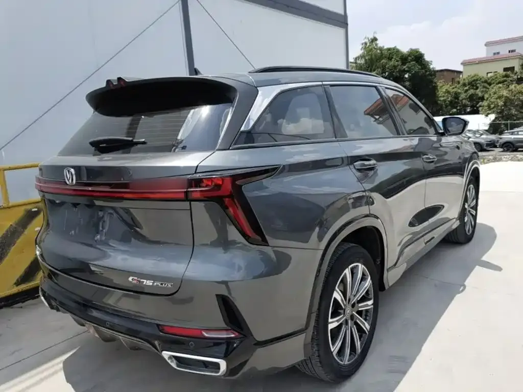 Changan CS75PLUS — фото 10