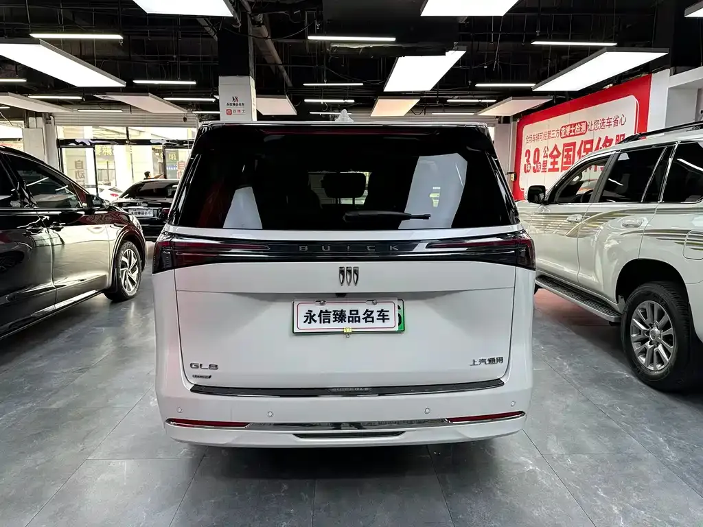 Buick GL8 Hybrid — фото 3