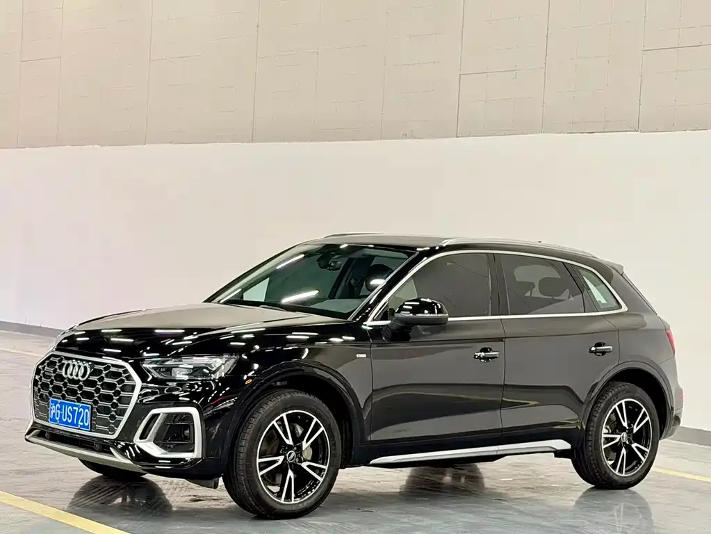 Audi Q5L — фото 4