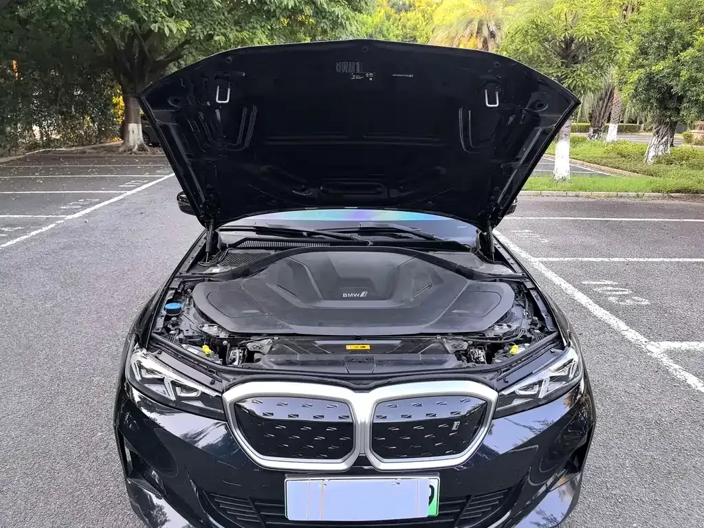 BMW i3 — фото 9