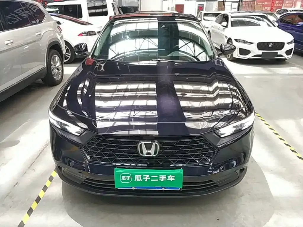 Honda Accord — фото 5