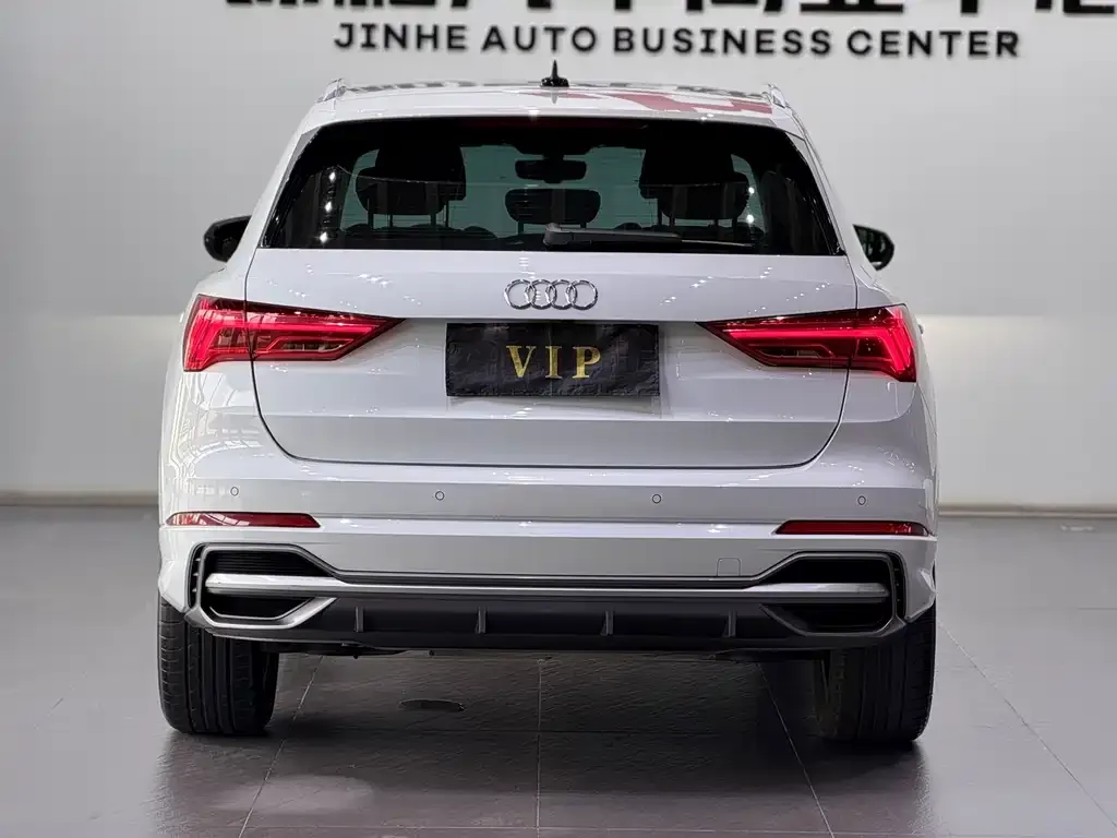 Audi Q3 — фото 5