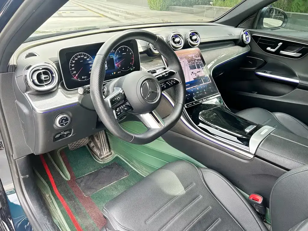 Mercedes-Benz C-Class — фото 10