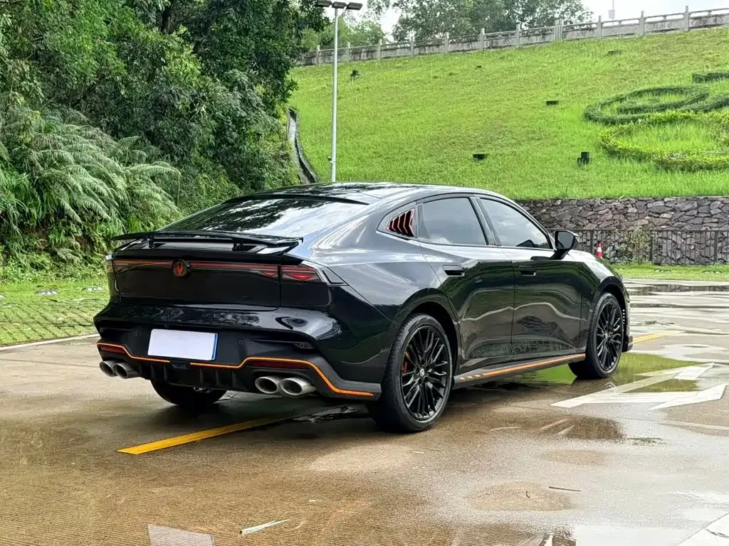 Changan UNI-V — фото 9