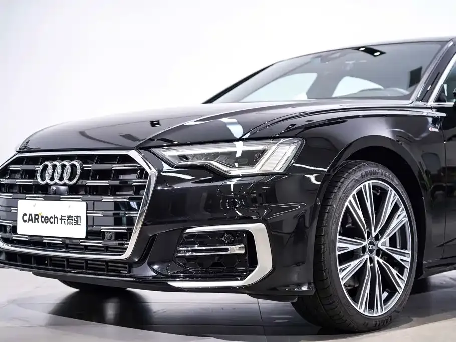 Audi A6L — фото 9