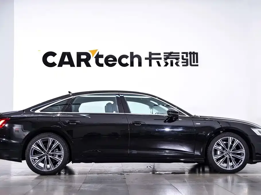 Audi A6L — фото 2