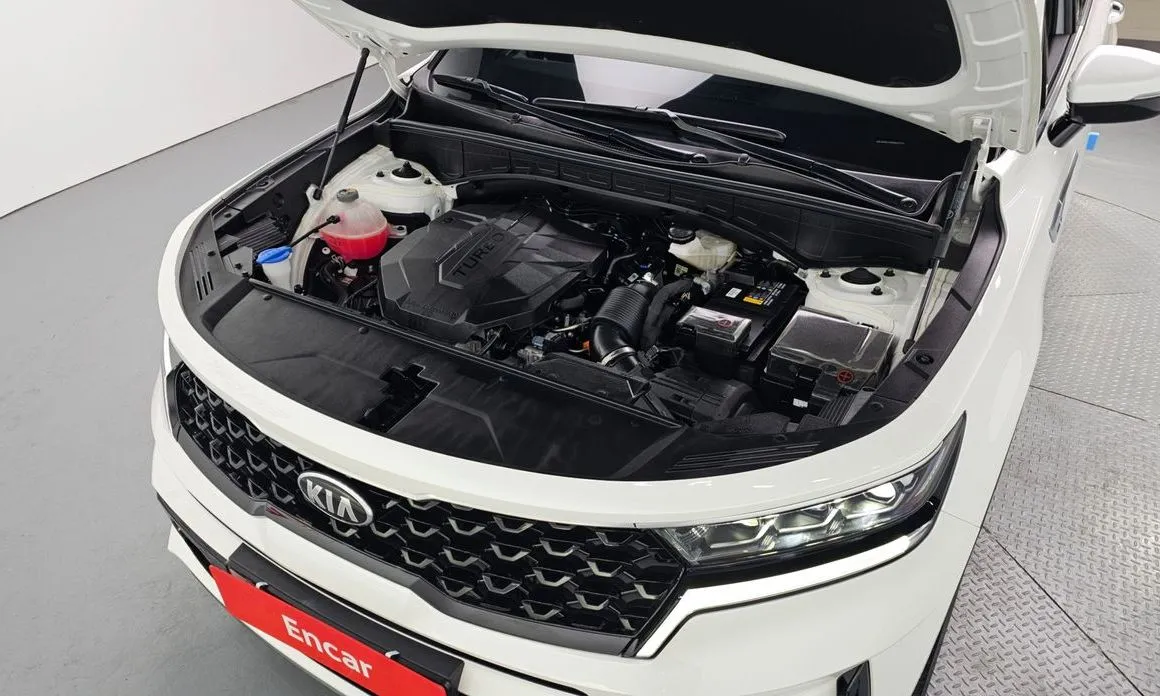 Kia Sorento — фото 10