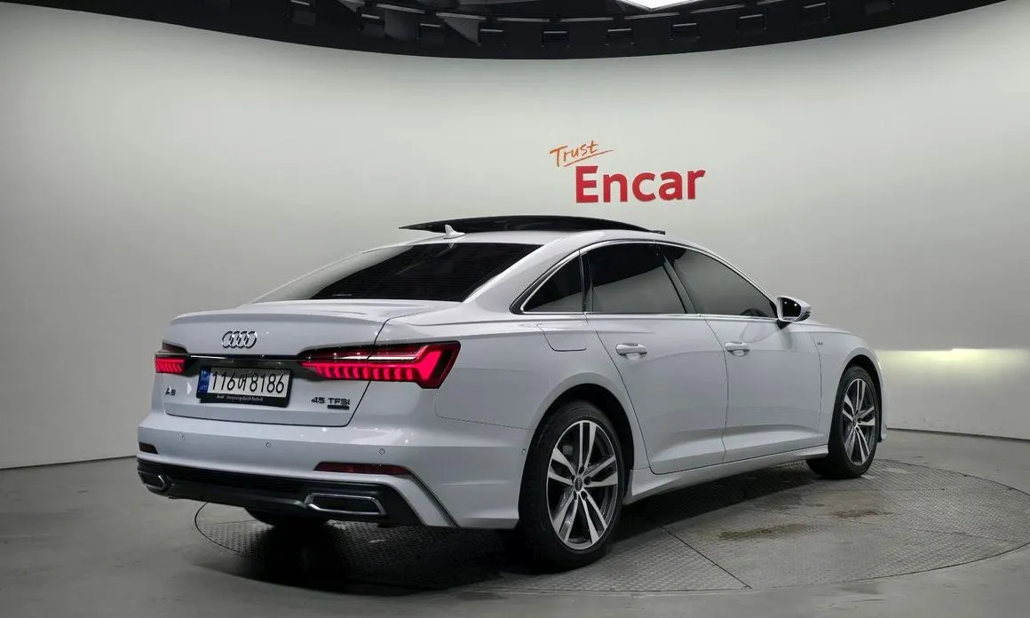 Audi A6 — фото 6