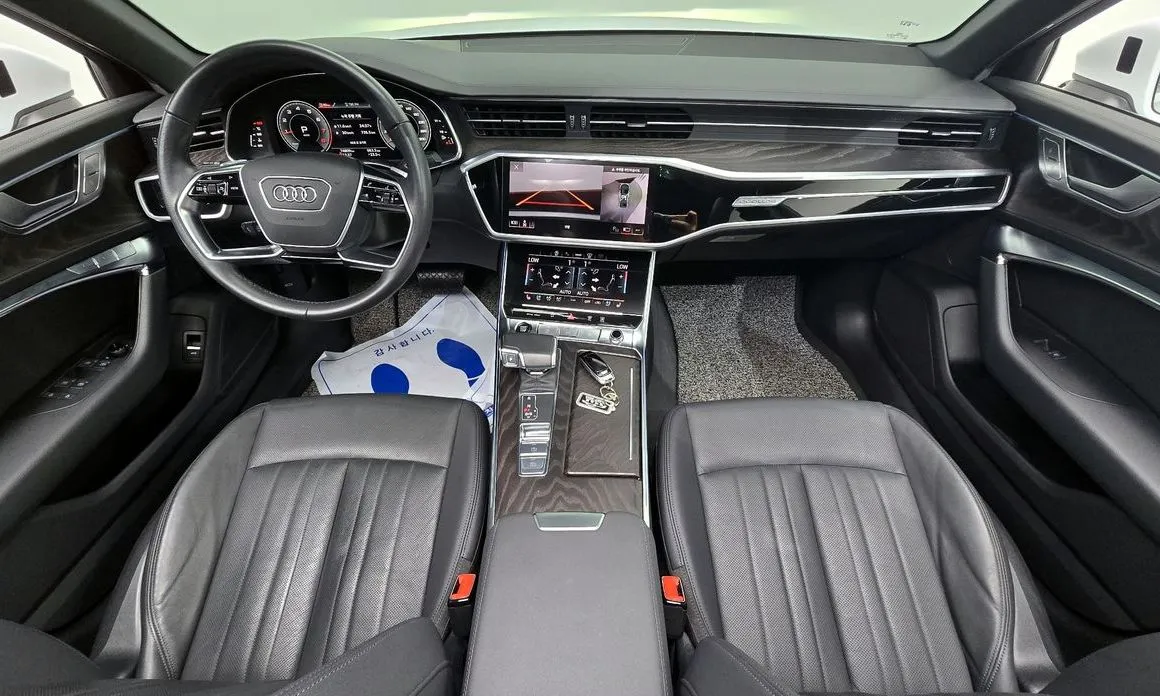 Audi A6 — фото 8