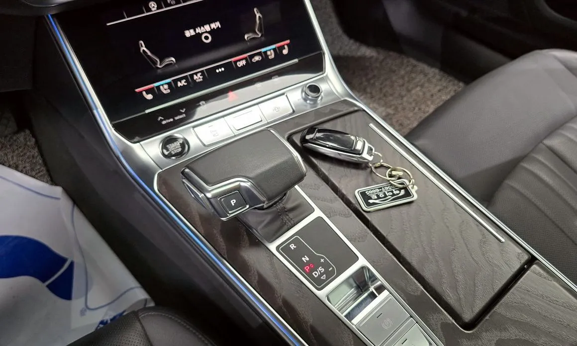 Audi A6 — фото 10