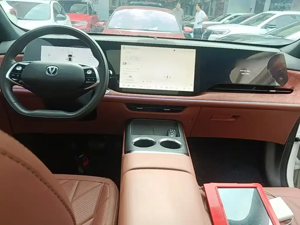 Changan CS75PLUS — фото 2