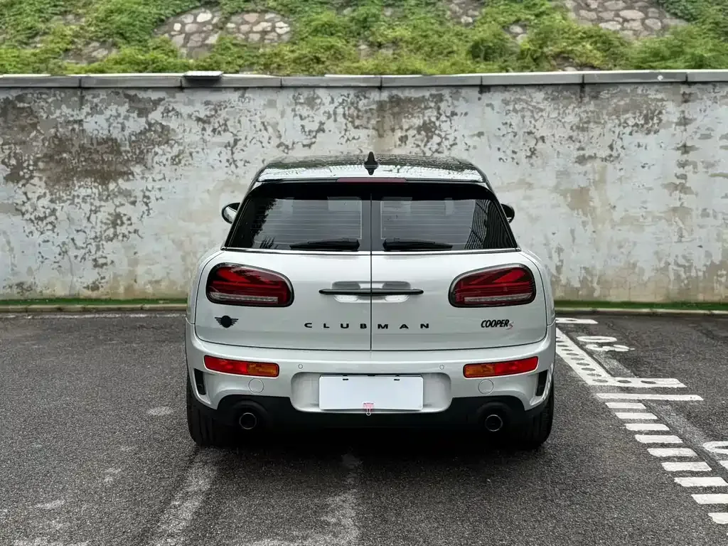 MINI Clubman — фото 8