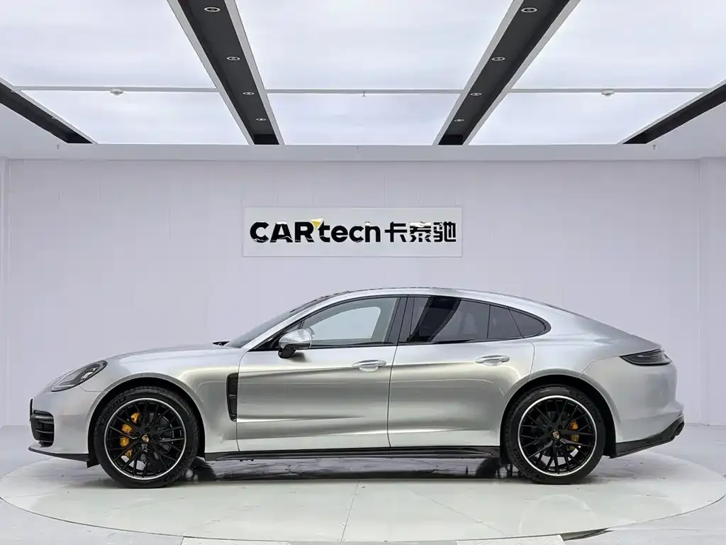 Porsche Panamera — фото 10
