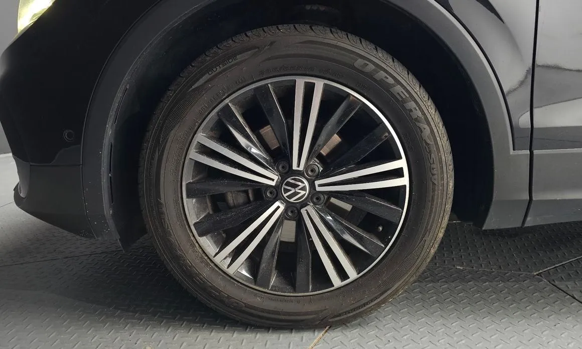 Volkswagen Tiguan — фото 5