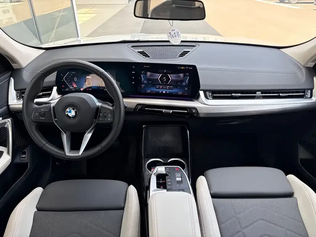 BMW X2 (Import) — фото 3