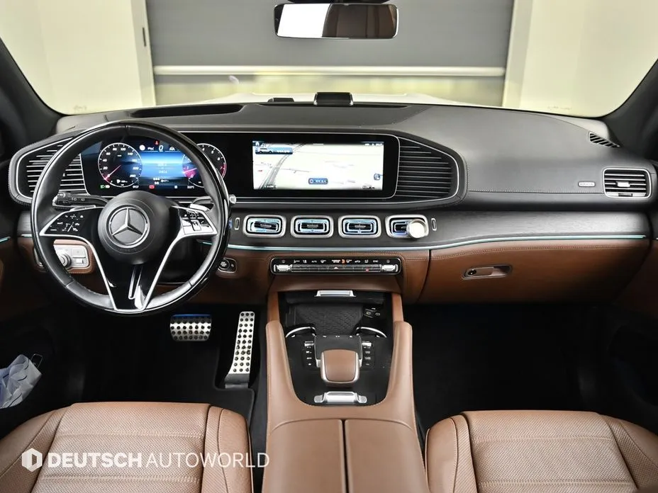 Mercedes-Benz GLS-Class — фото 8