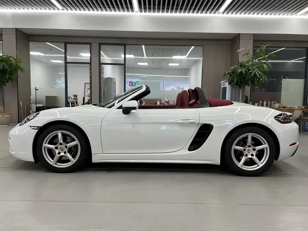 Porsche 718 — фото 10